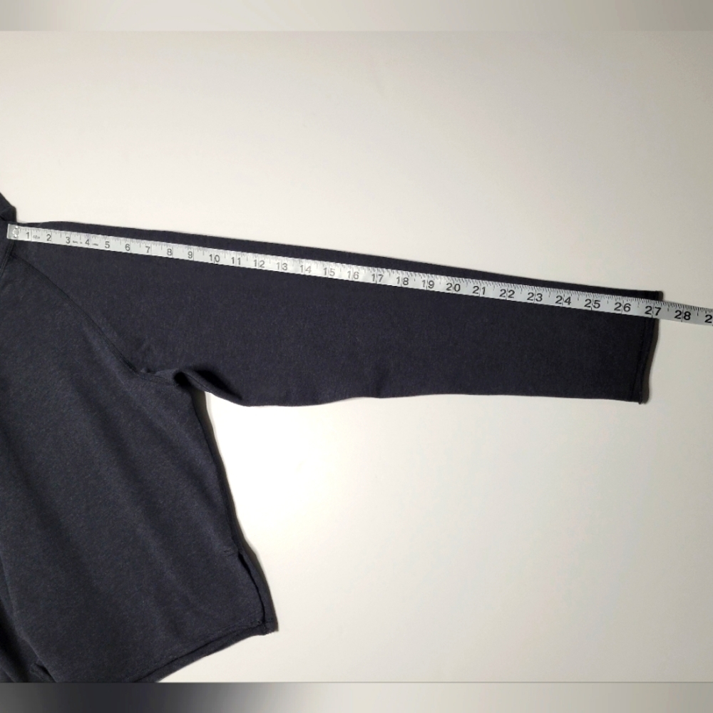 Lululemon cropped hoodie - Picture 8 of 12